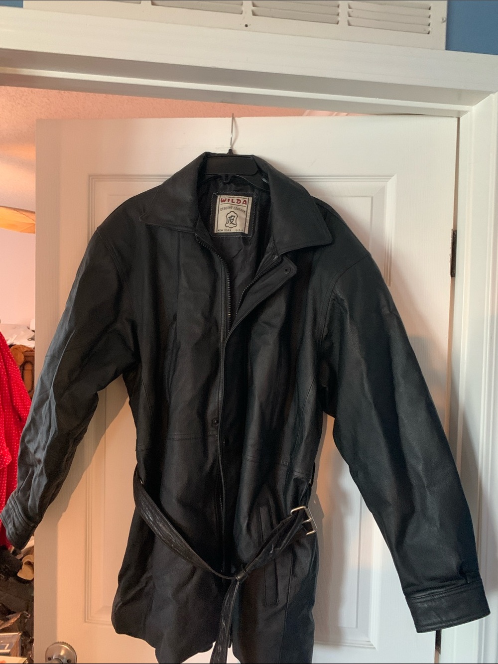 Wilda Men’s Black Leather Coat with Belt